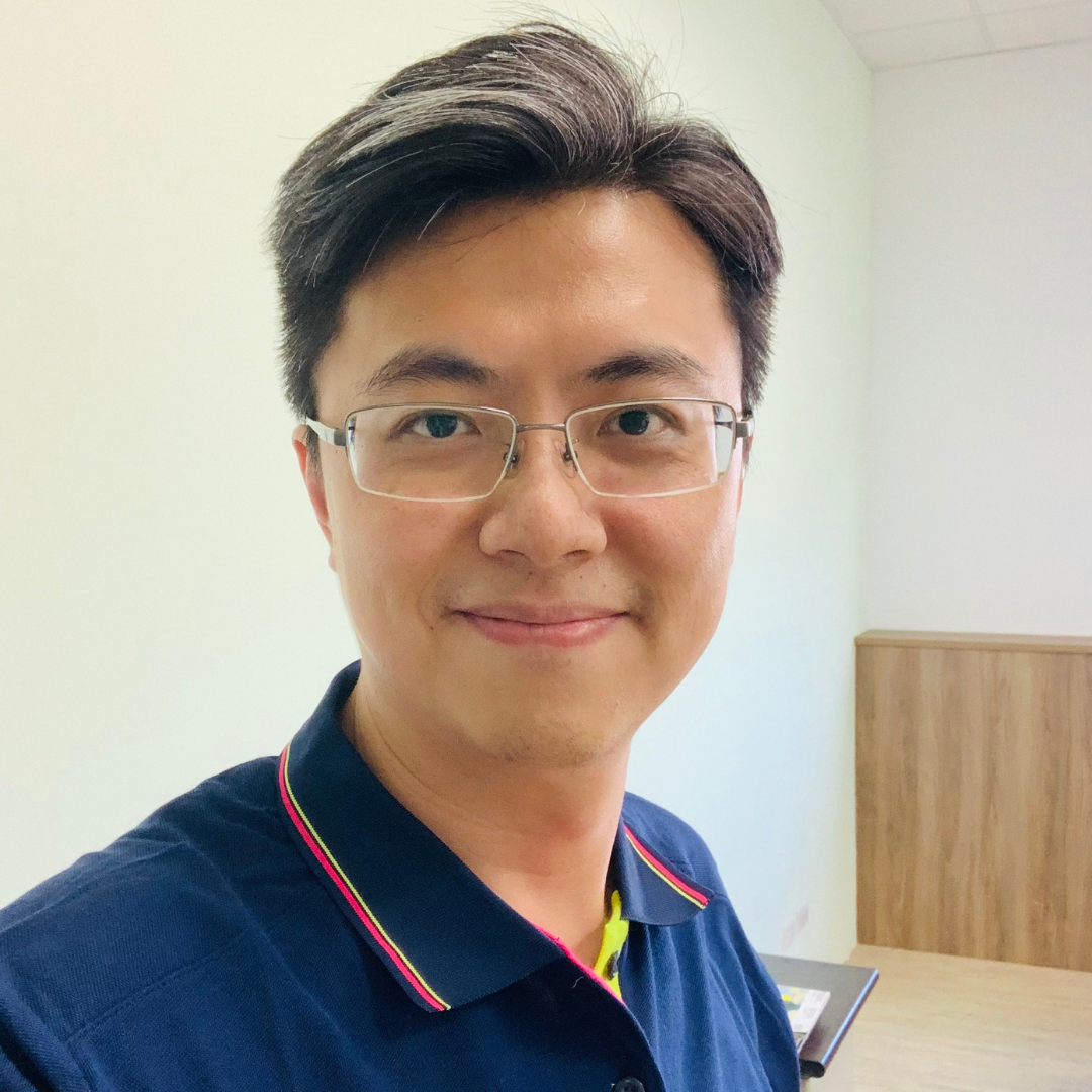 Dr. Wei-Chih Huang